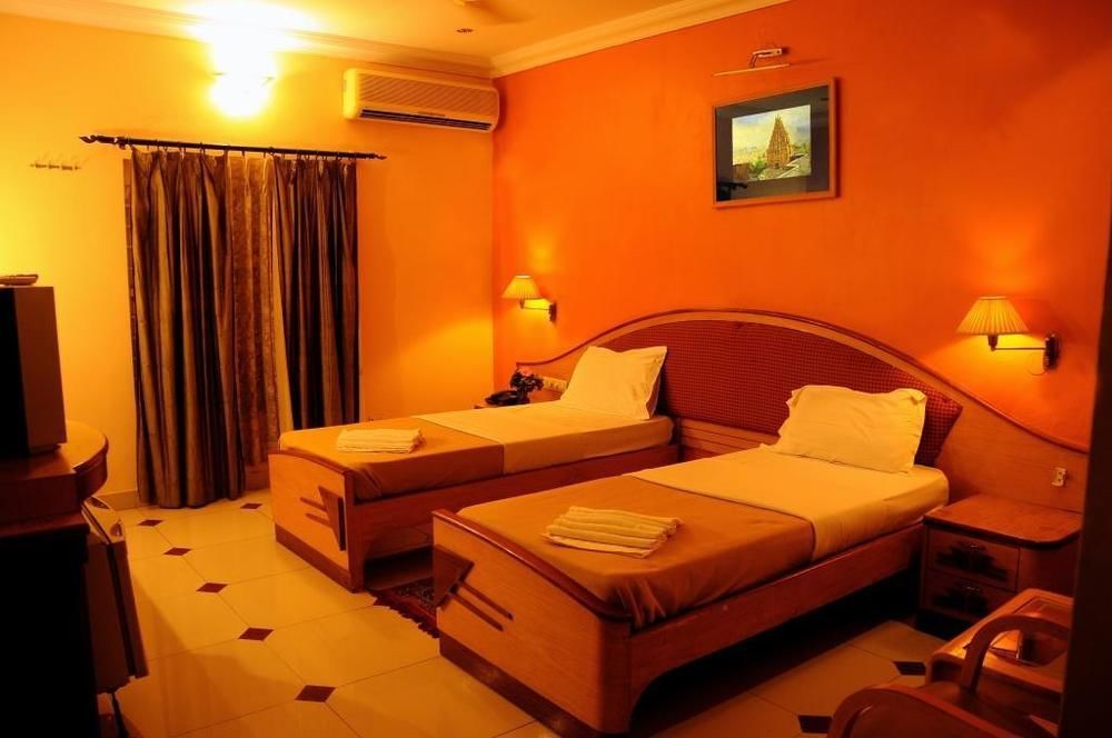 Kstdc Hotel Mayura Bhuvaneshwari Kamalapur Hampi Exterior foto